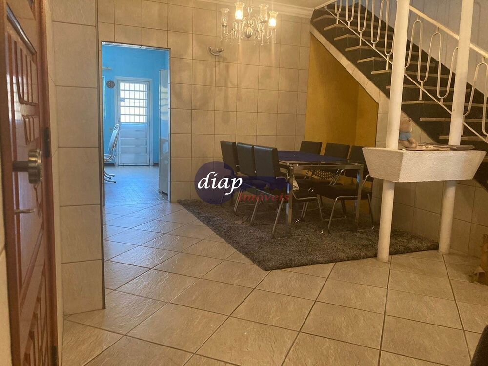 Casa, 3 quartos, 240 m² - Foto 3