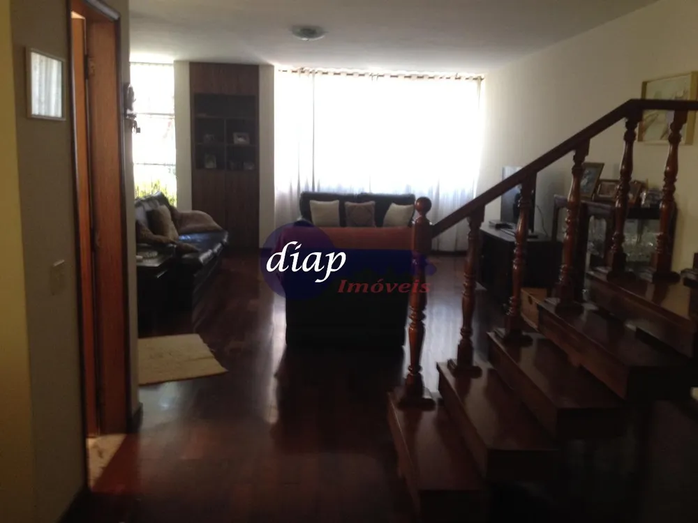 Casa, 4 quartos, 298 m² - Foto 2