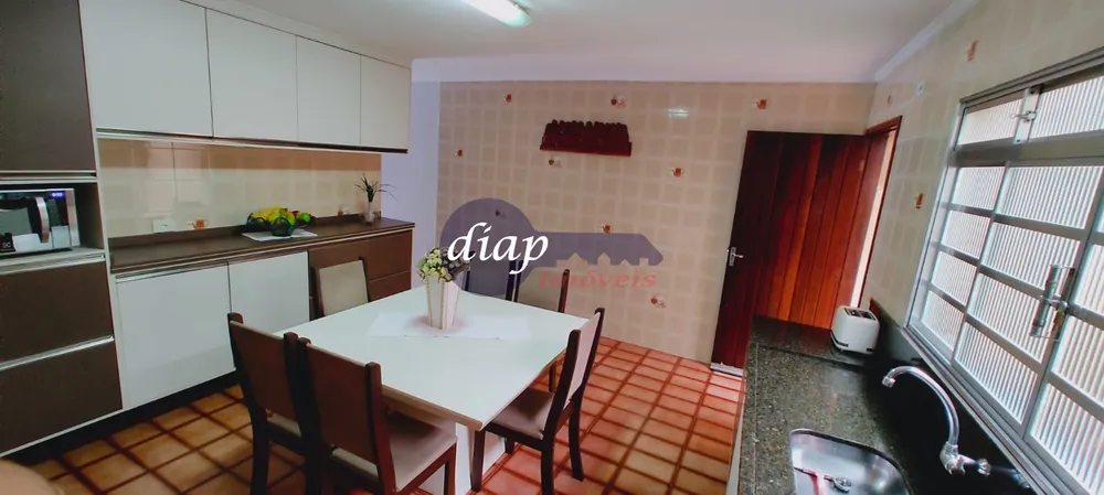 Casa, 2 quartos, 203 m² - Foto 2