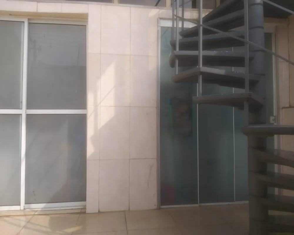 Casa, 2 quartos, 190 m² - Foto 1