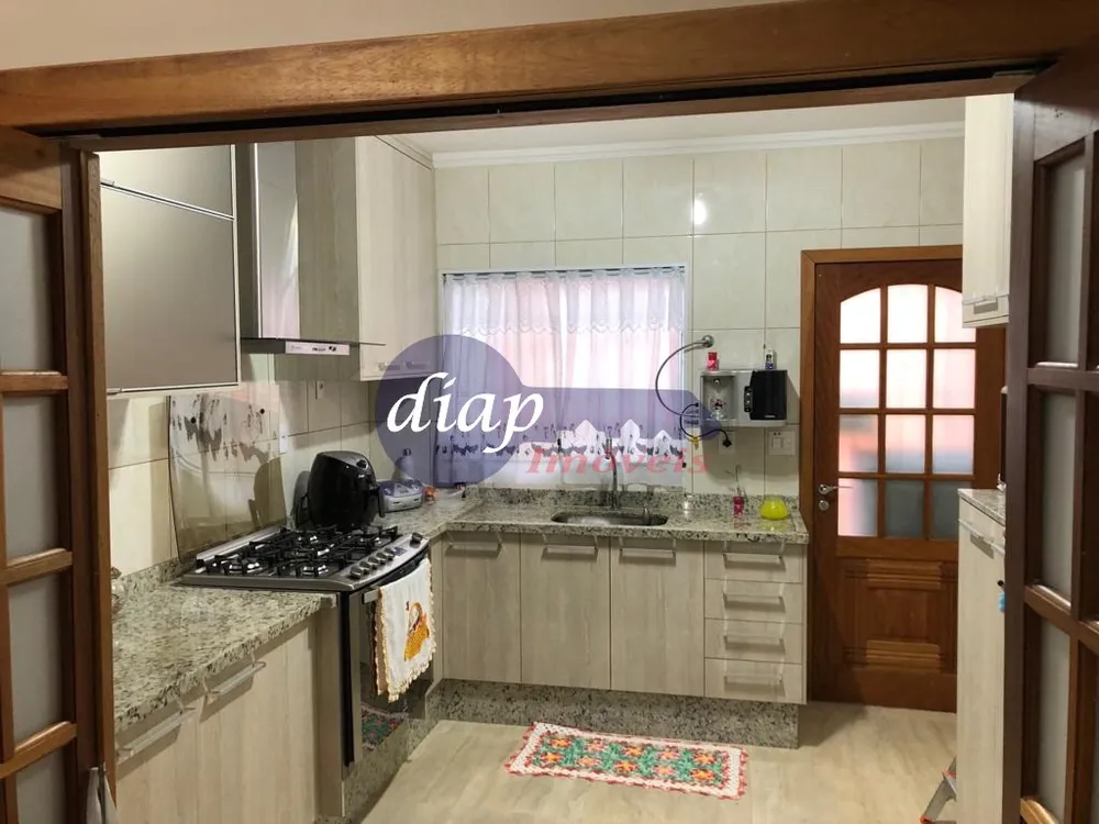 Casa, 3 quartos, 180 m² - Foto 2