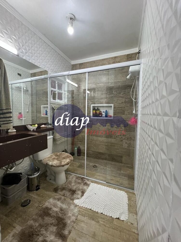 Casa, 3 quartos, 220 m² - Foto 3