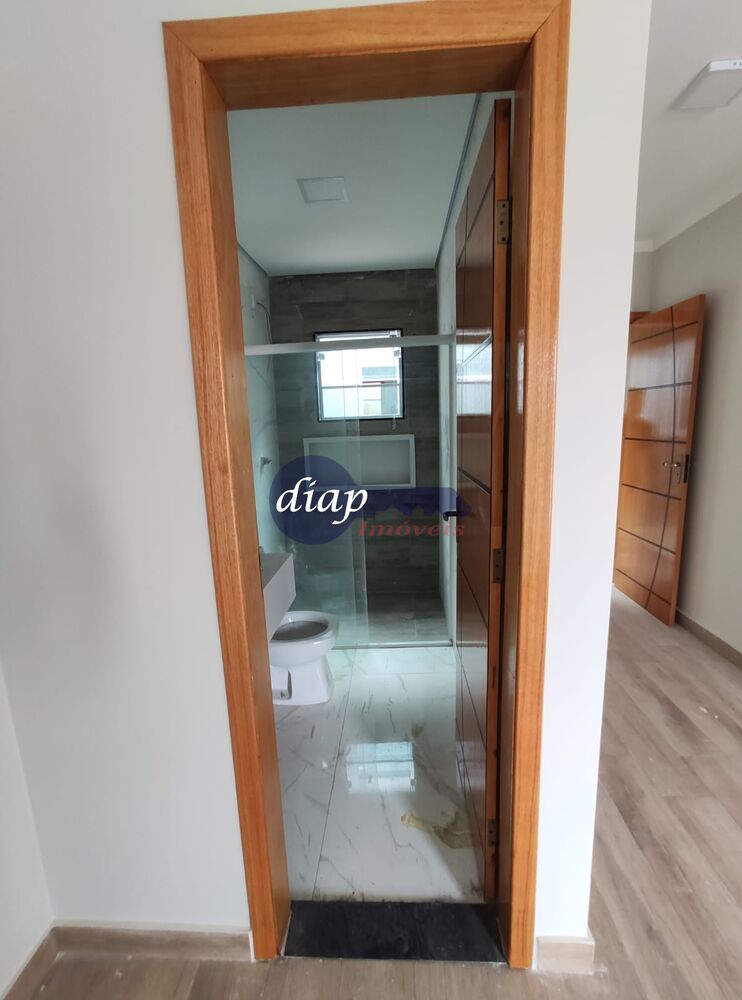 Casa, 3 quartos, 218 m² - Foto 2