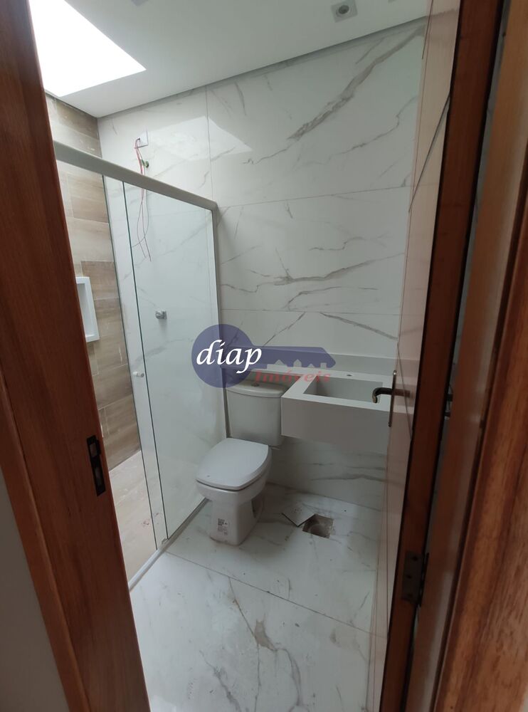 Casa, 3 quartos, 218 m² - Foto 1