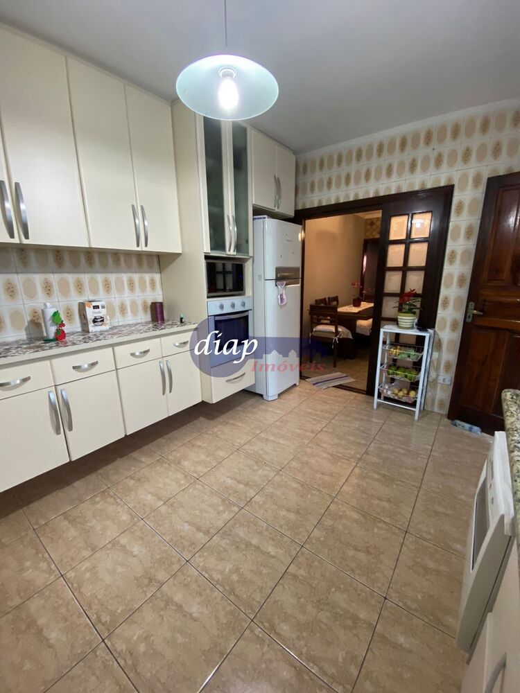 Casa, 5 quartos, 243 m² - Foto 2