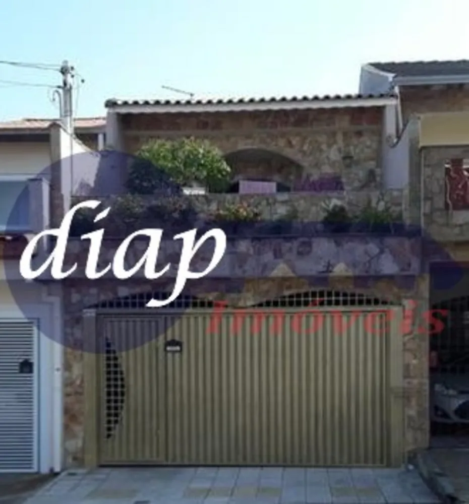 Casa, 3 quartos, 196 m² - Foto 1