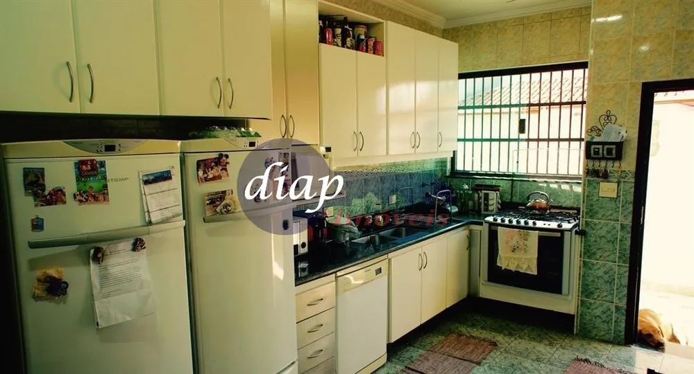 Casa, 3 quartos, 200 m² - Foto 6