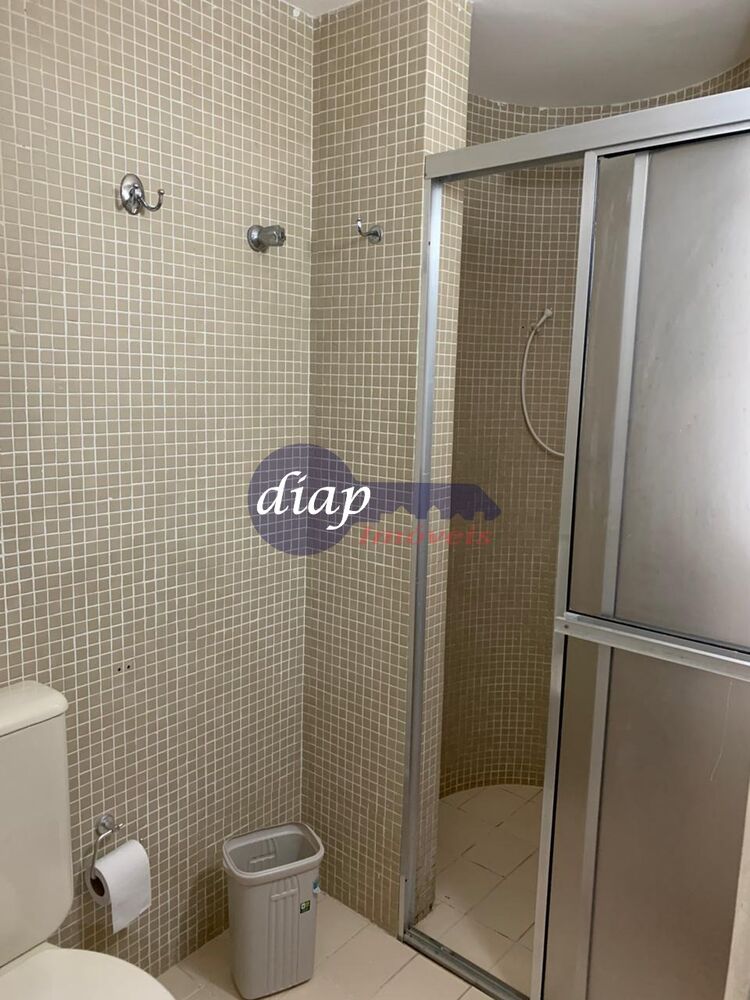 Apartamento à venda com 3 quartos, 123m² - Foto 2