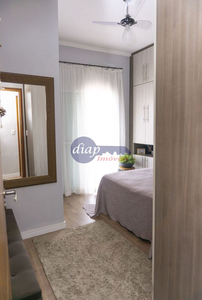 Casa à venda com 2 quartos, 98m² - Foto 3
