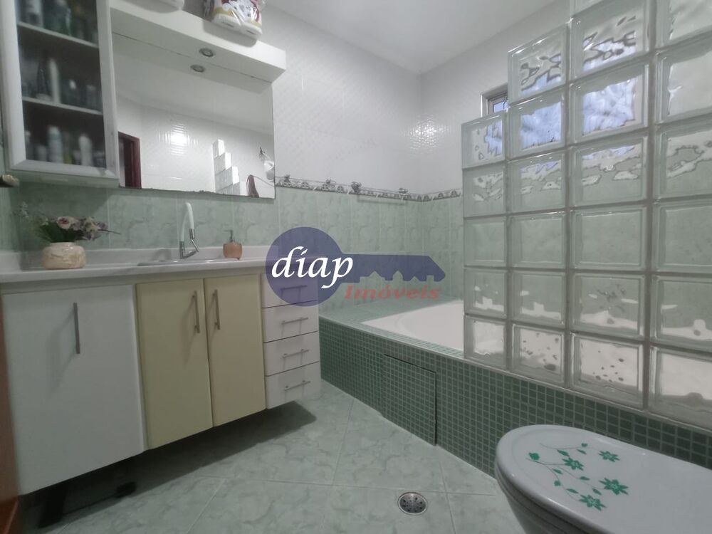 Casa, 3 quartos, 220 m² - Foto 3