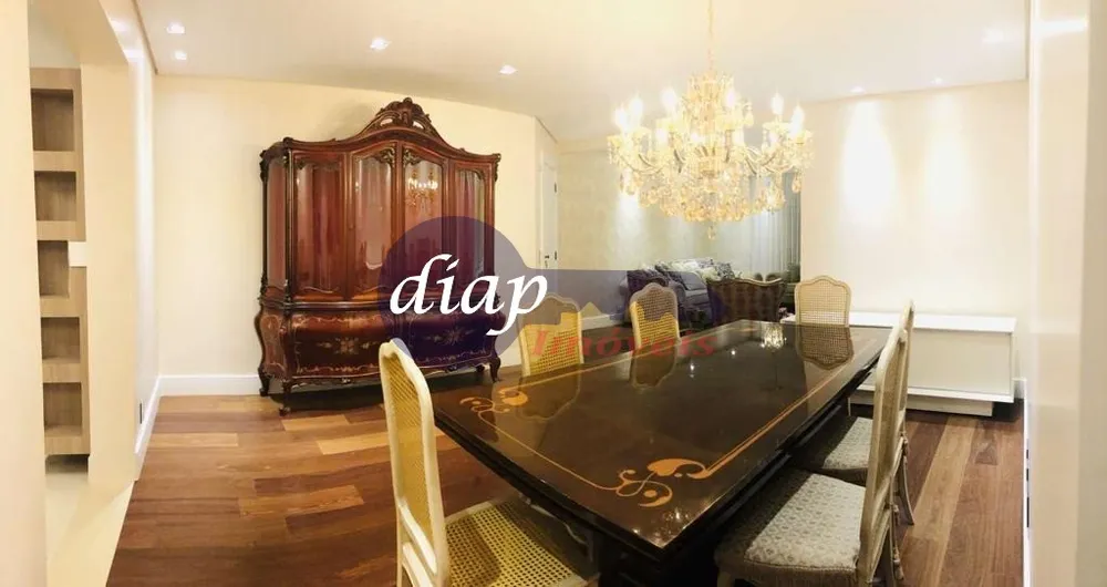 Apartamento, 3 quartos, 158 m² - Foto 1