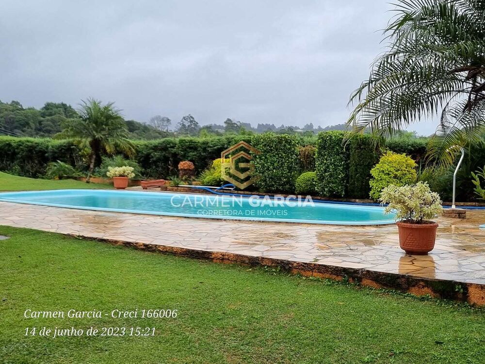 Chácara à venda com 3 quartos, 3000m² - Foto 1