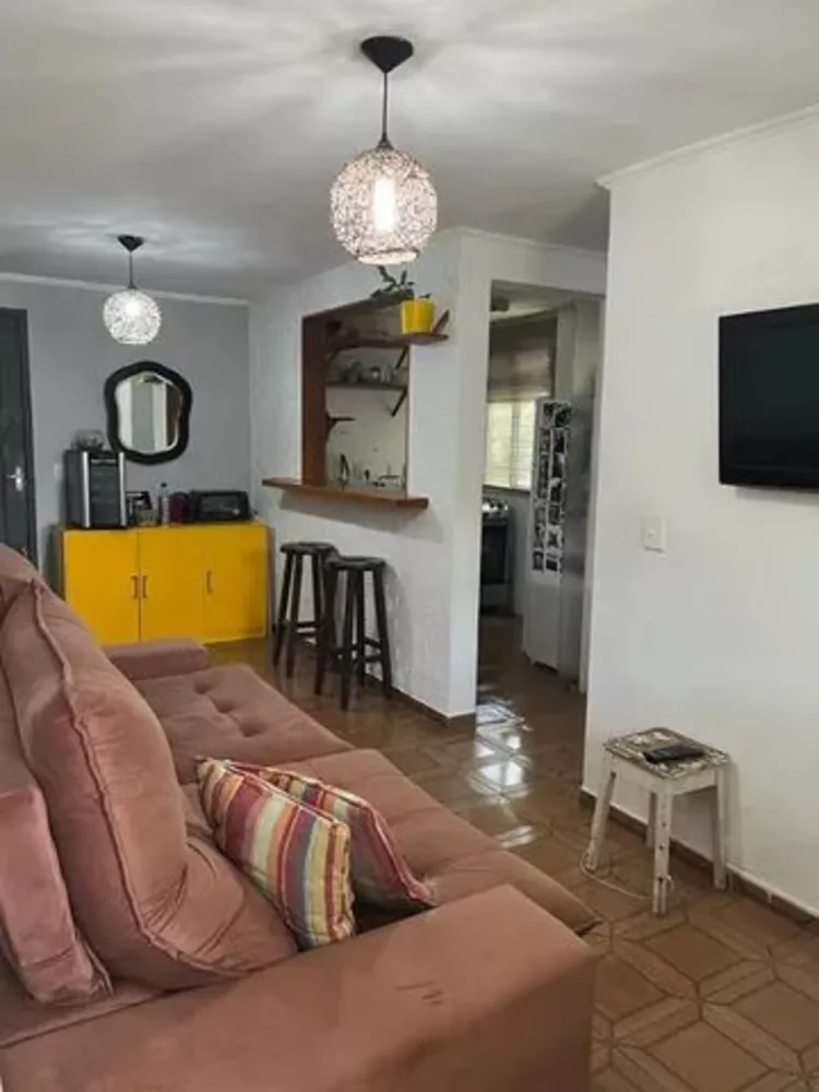 Apartamento à venda com 2 quartos, 70m² - Foto 1