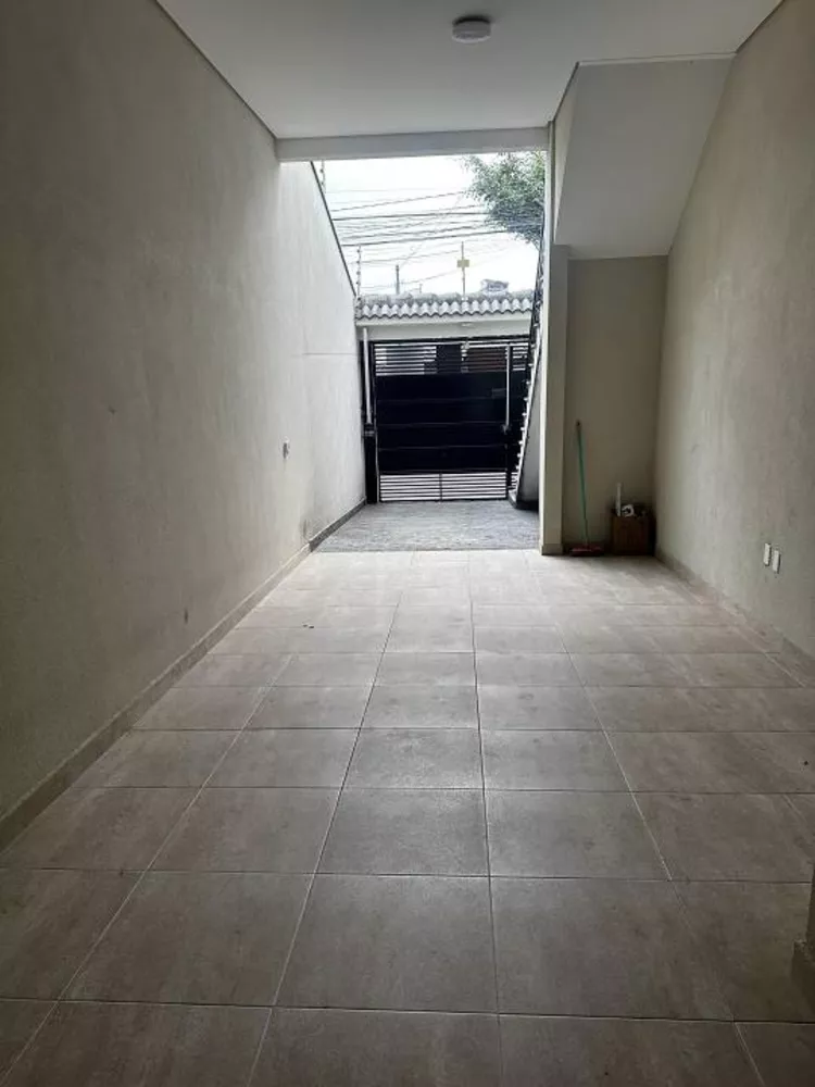 Casa à venda com 3 quartos, 164m² - Foto 2