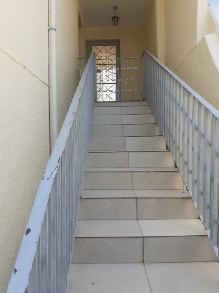 Casa, 4 quartos, 238 m² - Foto 2