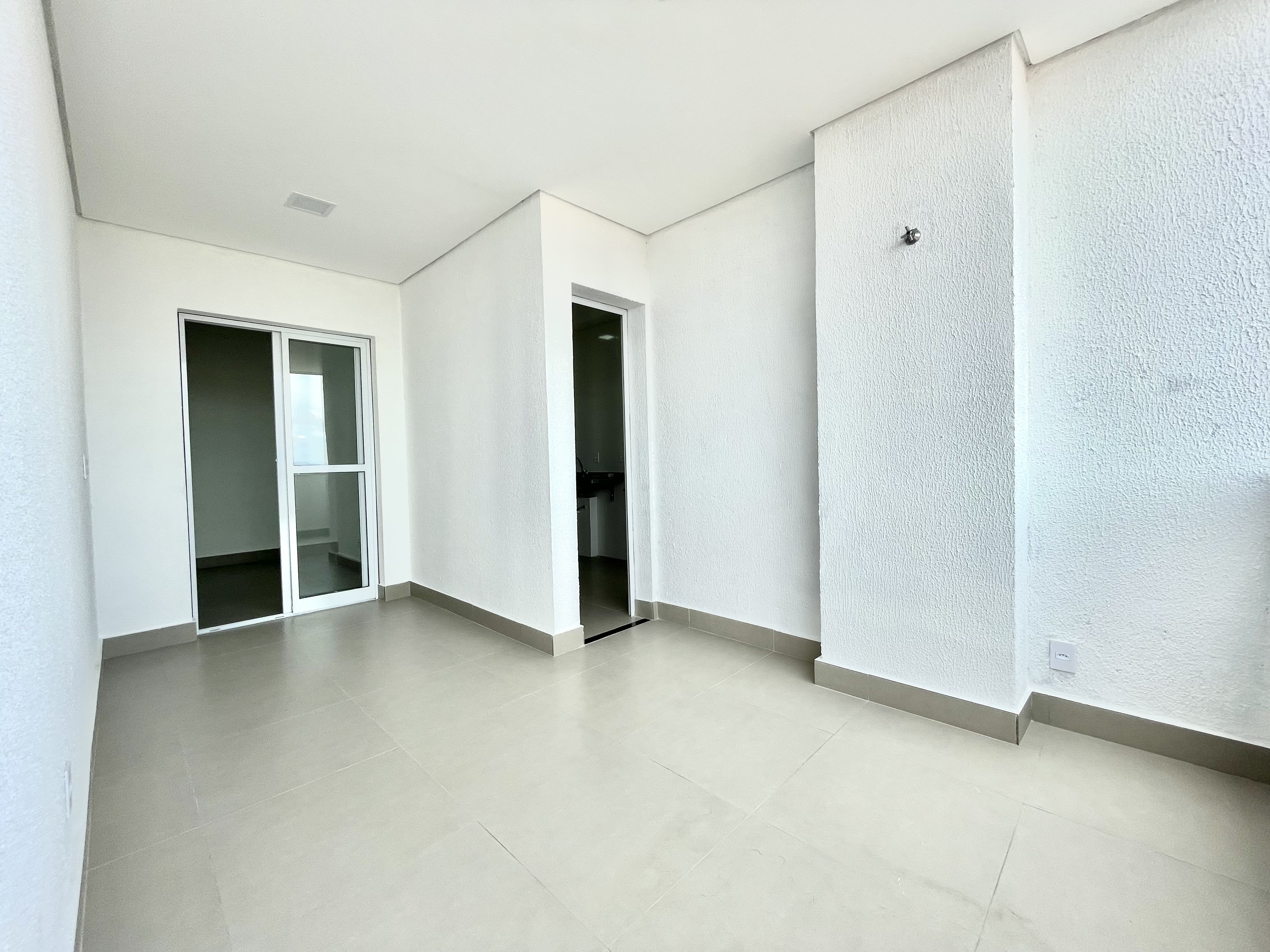 Apartamento à venda com 3 quartos, 94m² - Foto 5