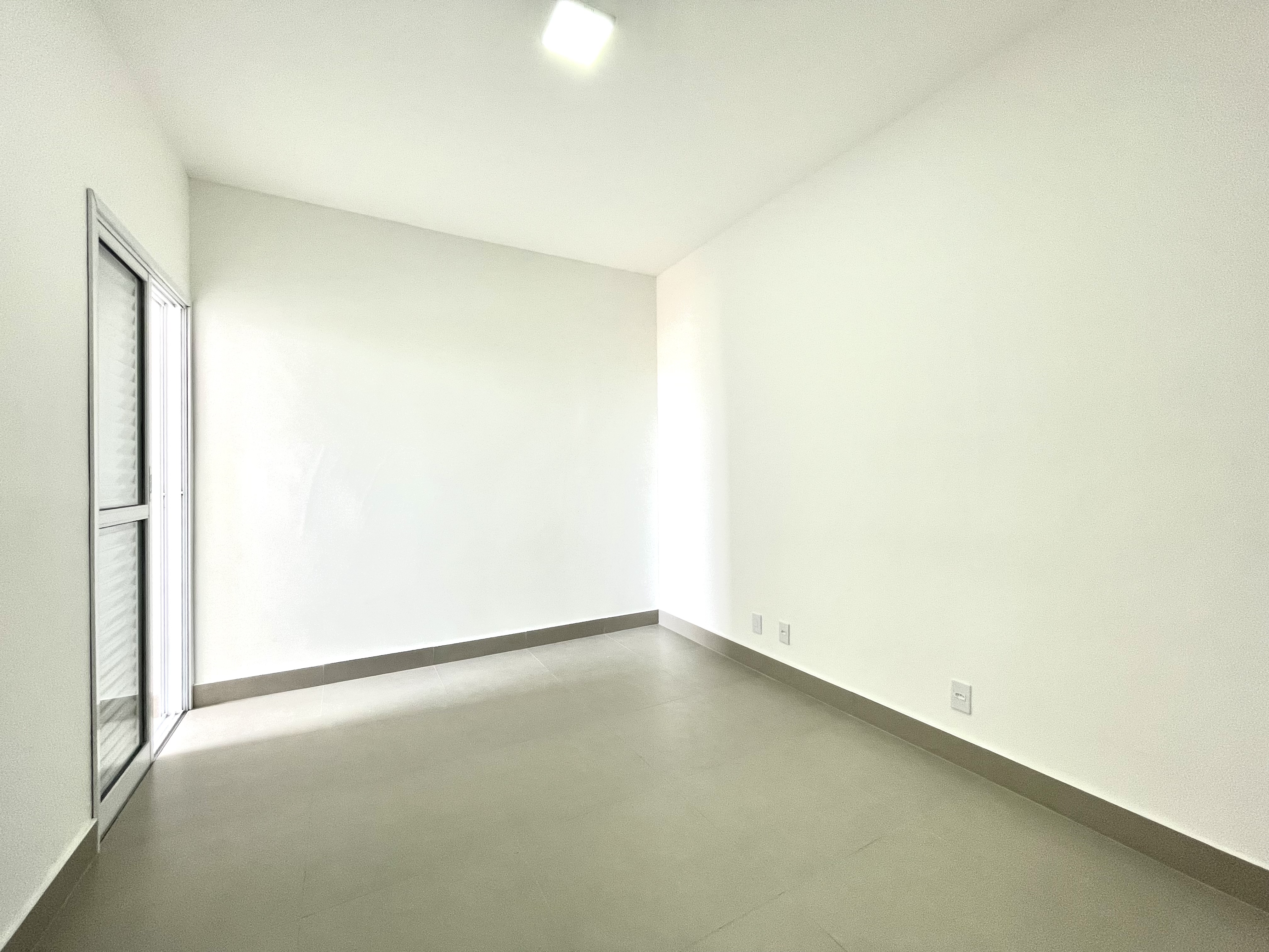 Apartamento à venda com 3 quartos, 94m² - Foto 7