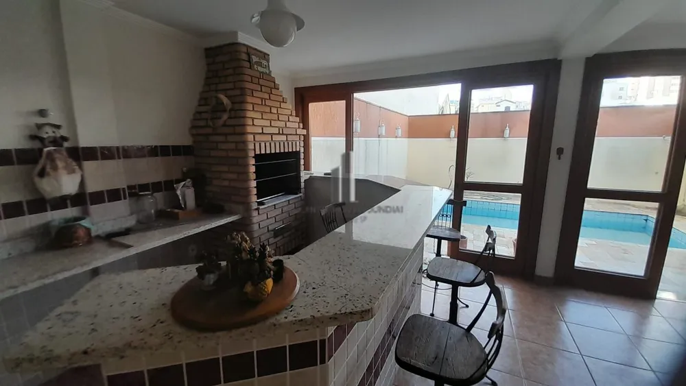 Sobrado, 3 quartos, 209 m² - Foto 1