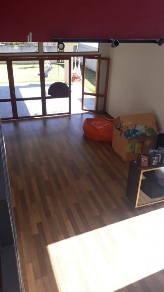 Casa de Condomínio à venda com 3 quartos, 280m² - Foto 4