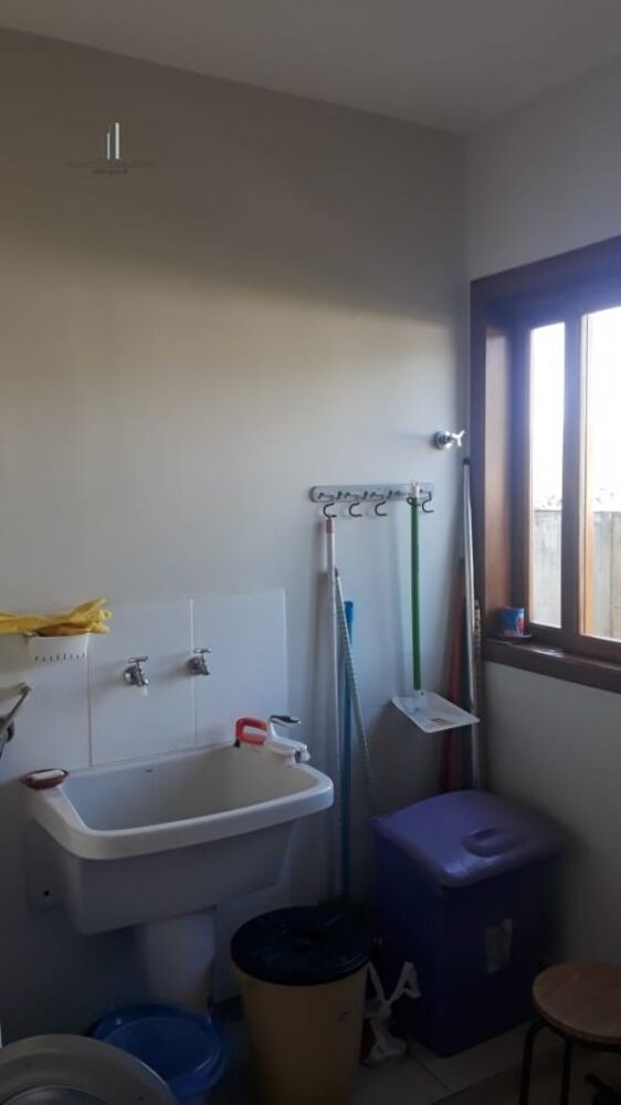 Casa de Condomínio à venda com 3 quartos, 280m² - Foto 17