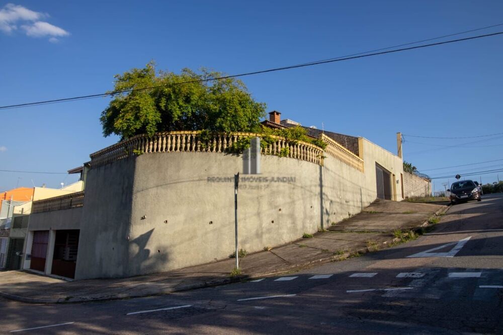 Casa, 4 quartos, 340 m² - Foto 1
