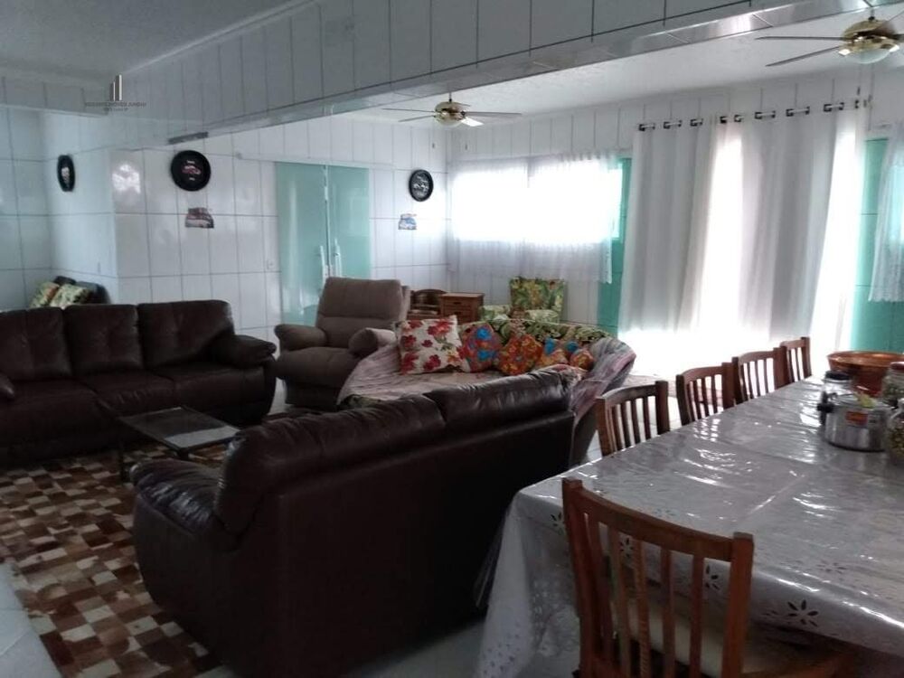 Chácara à venda com 7 quartos, 650m² - Foto 9