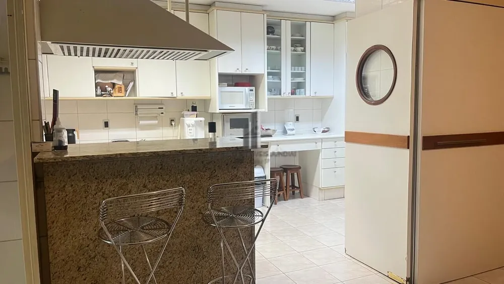Cobertura, 3 quartos, 345 m² - Foto 4