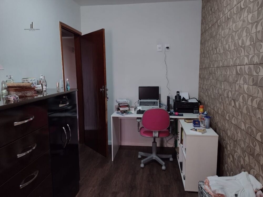 Casa, 5 quartos, 210 m² - Foto 3