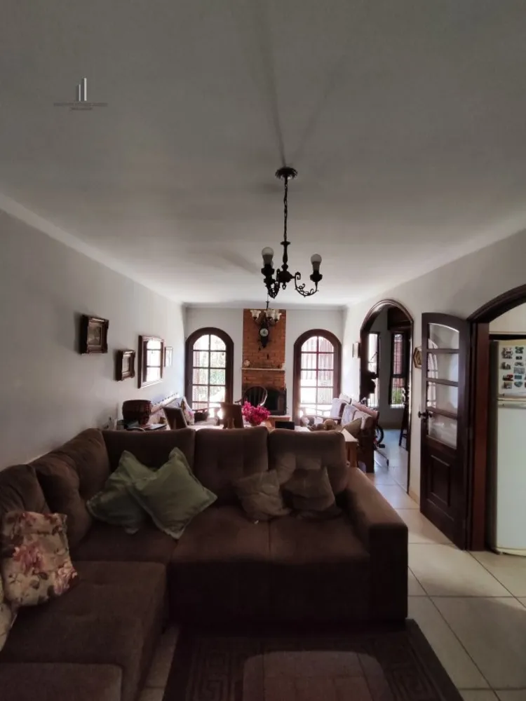 Casa, 3 quartos, 184 m² - Foto 3