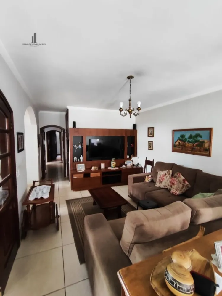 Casa, 3 quartos, 184 m² - Foto 2