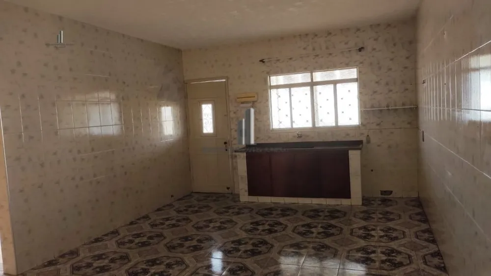 Casa, 4 quartos, 150 m² - Foto 2