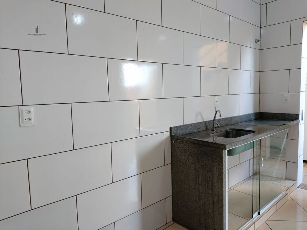 Casa à venda com 8 quartos, 295m² - Foto 10