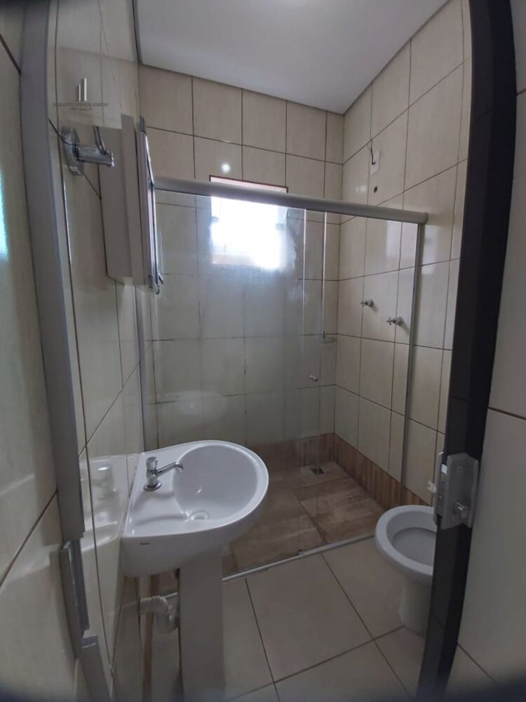 Casa à venda com 8 quartos, 295m² - Foto 12