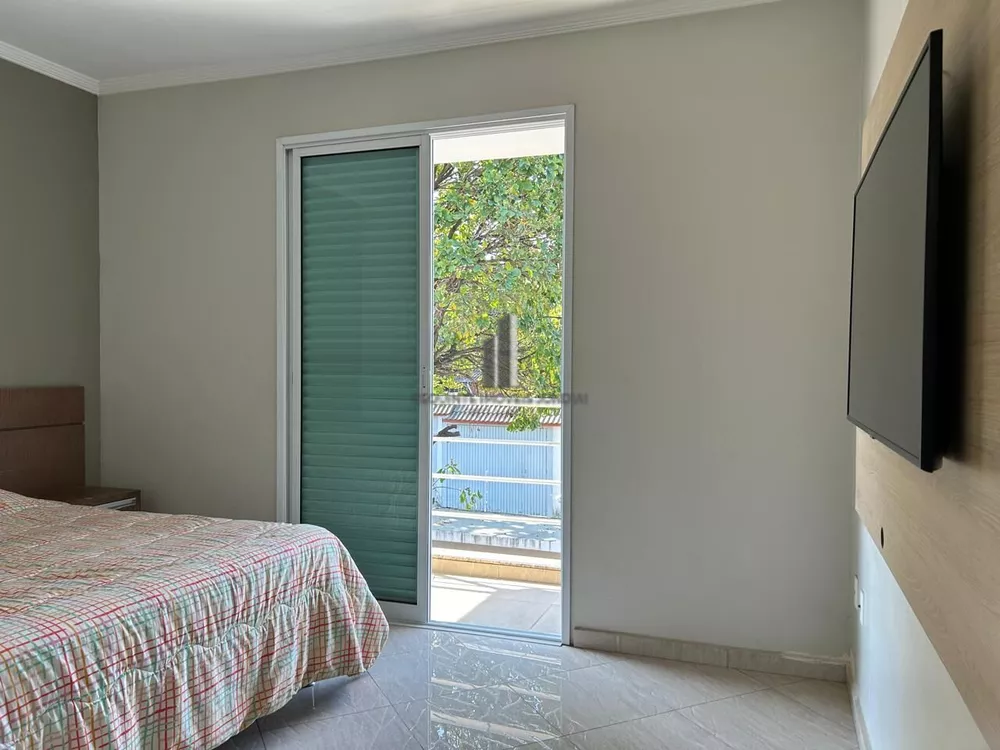 Casa, 4 quartos, 268 m² - Foto 6