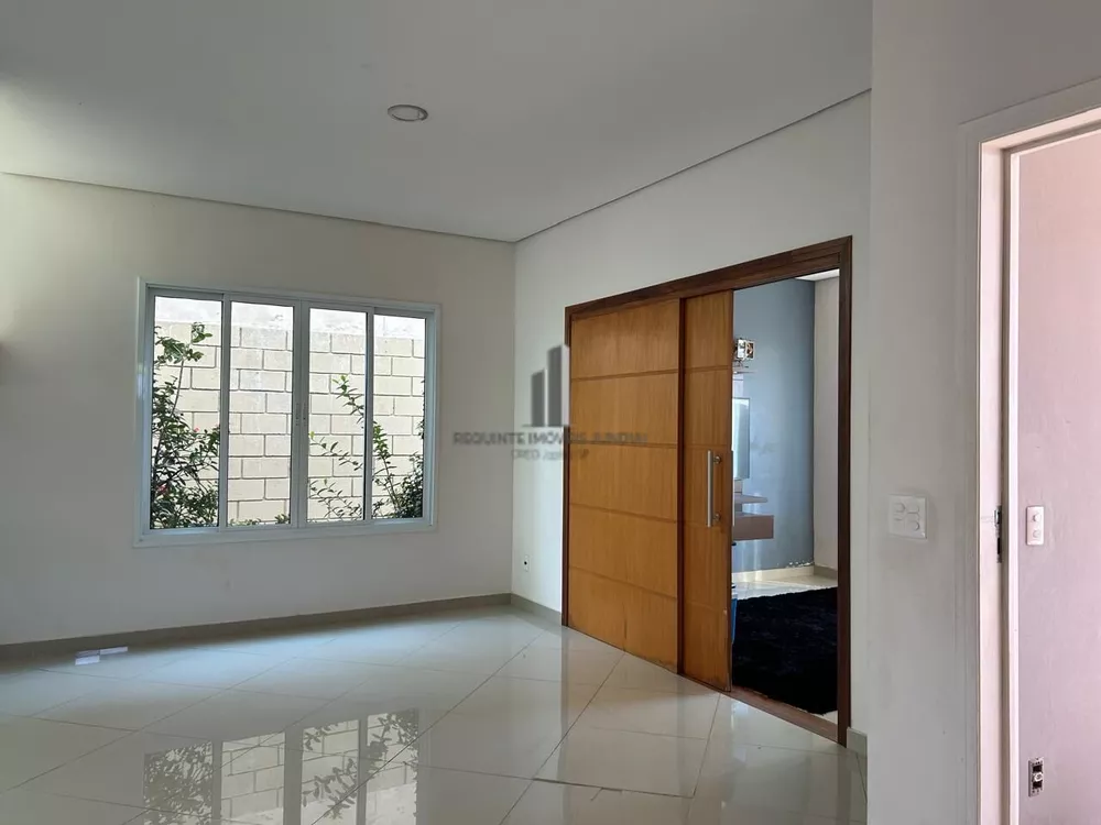 Casa, 4 quartos, 268 m² - Foto 4