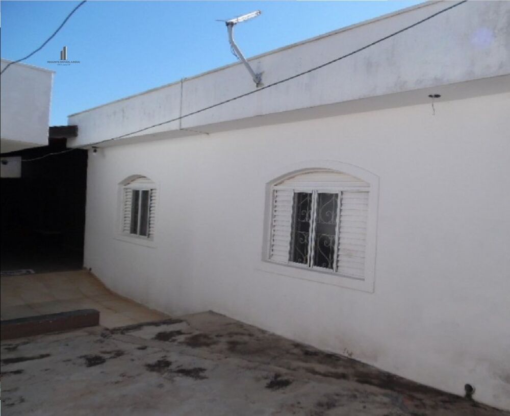 Casa, 4 quartos, 328 m² - Foto 1