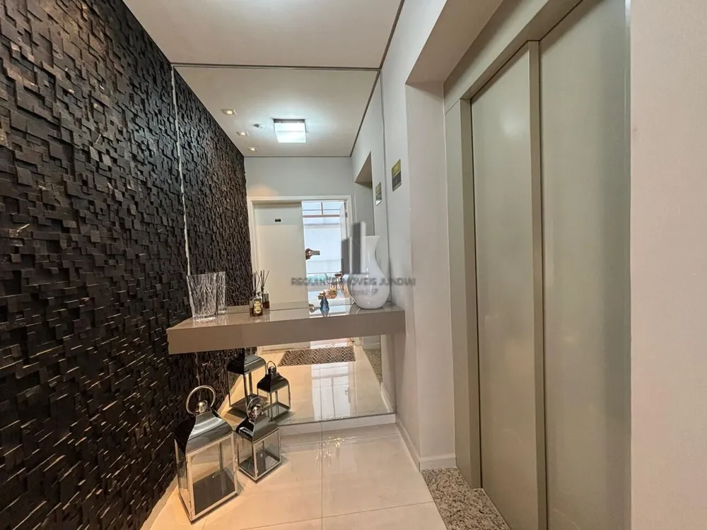 Apartamento, 3 quartos, 189 m² - Foto 1