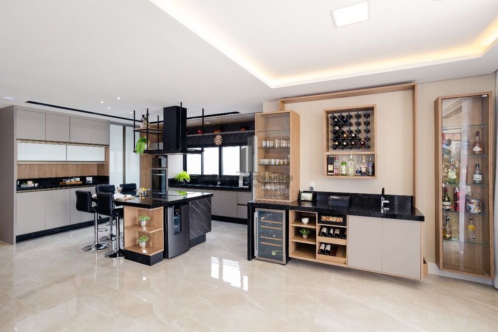 Casa, 3 quartos, 280 m² - Foto 2