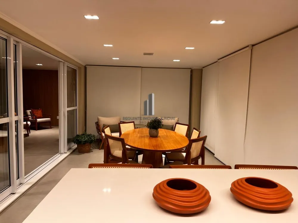 Apartamento, 3 quartos, 216 m² - Foto 7
