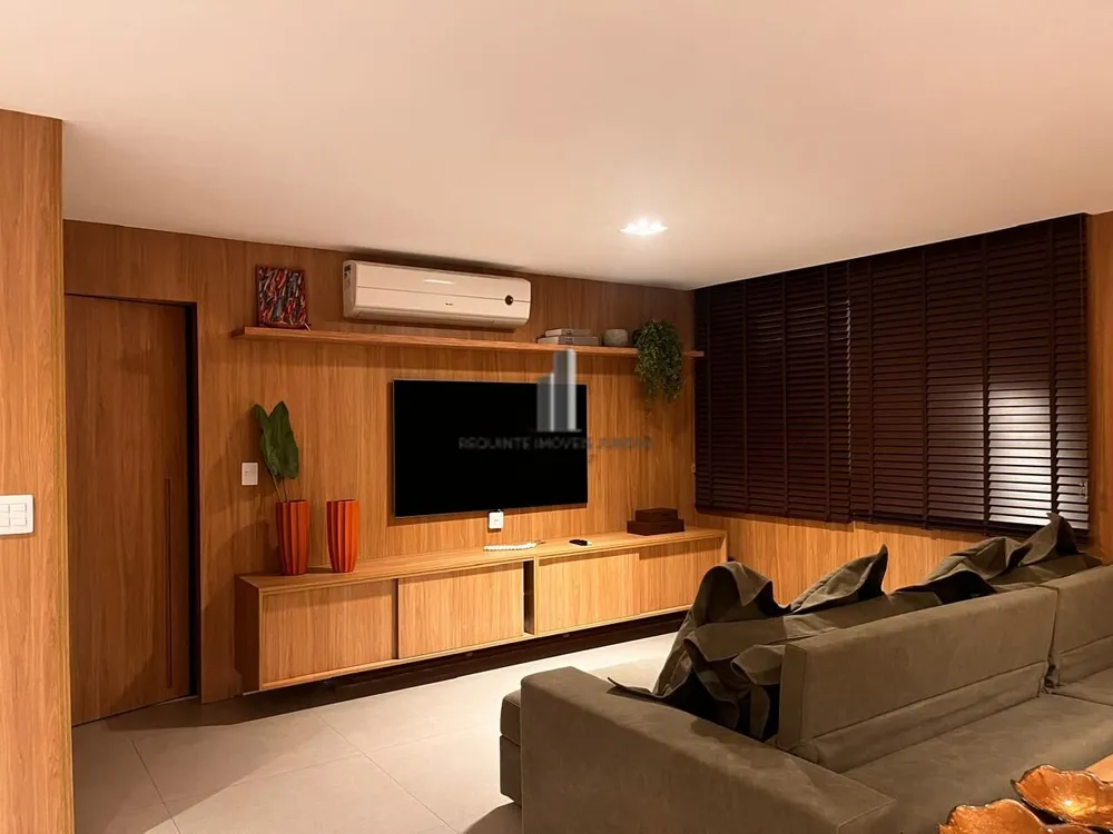 Apartamento, 3 quartos, 216 m² - Foto 3