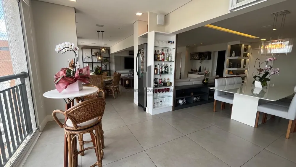 Apartamento, 3 quartos, 264 m² - Foto 1