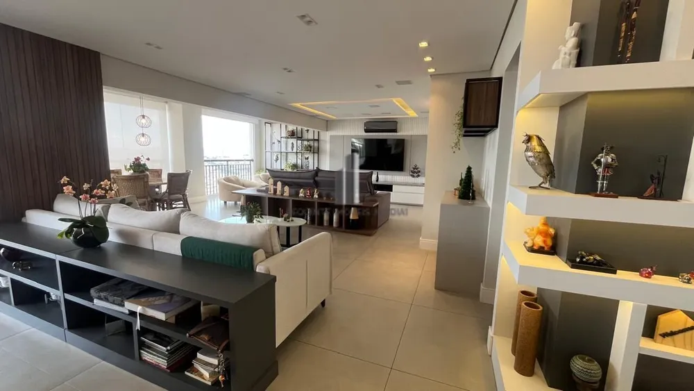 Apartamento, 3 quartos, 264 m² - Foto 2