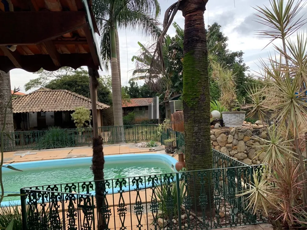 Casa, 3 quartos, 320 m² - Foto 1