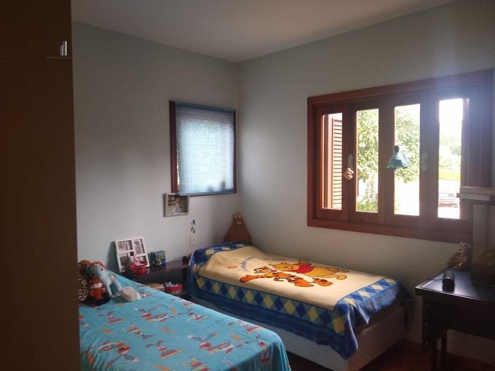 Casa de Condomínio à venda com 3 quartos, 325m² - Foto 12