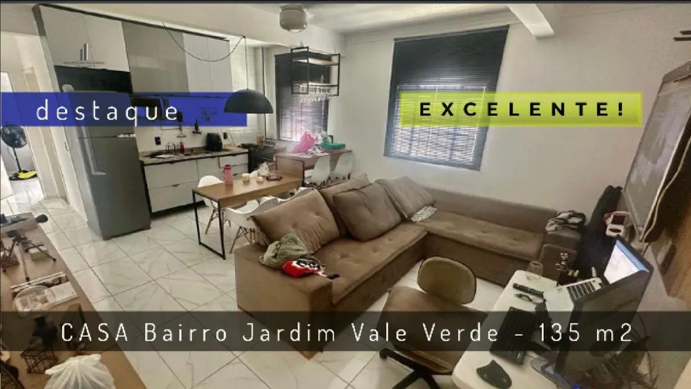 Casa, 4 quartos, 135 m² - Foto 1