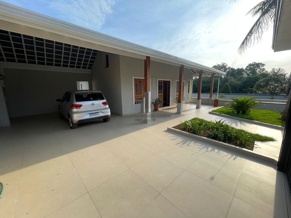 Casa à venda com 4 quartos, 342m² - Foto 14