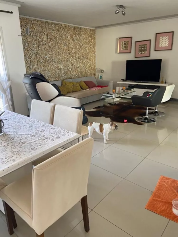 Apartamento à venda com 3 quartos, 250m² - Foto 3