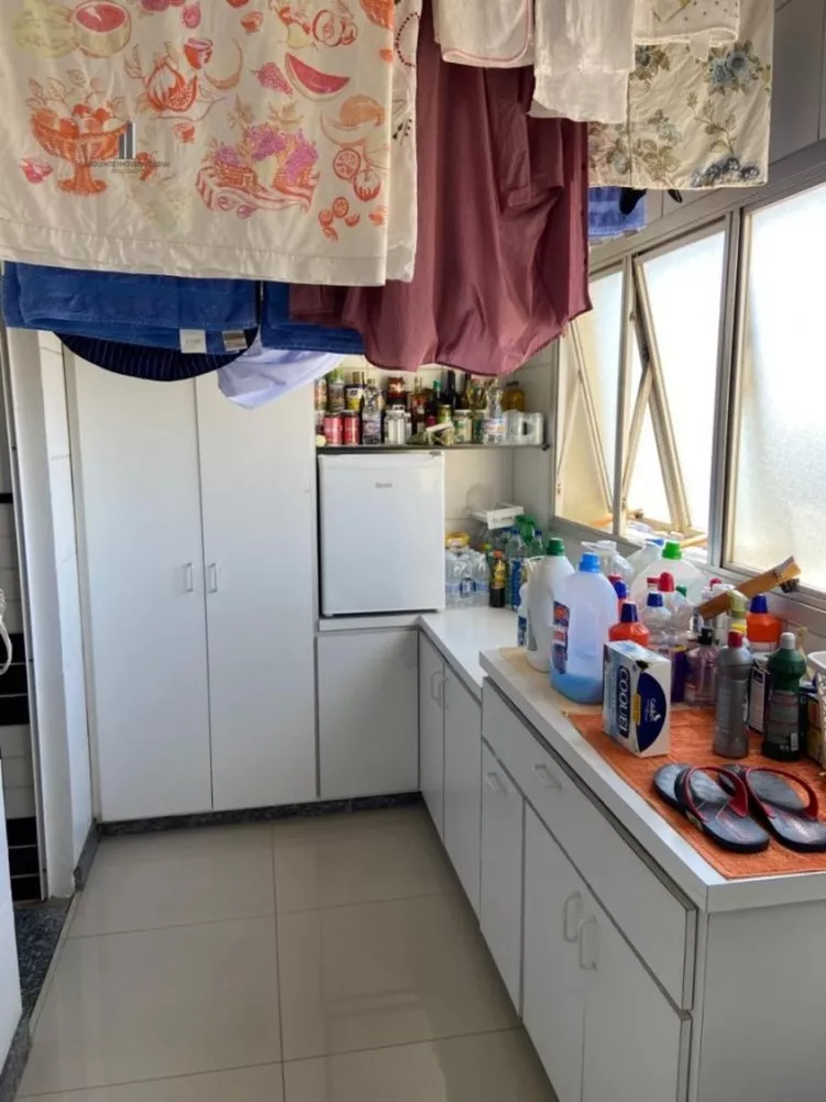 Apartamento à venda com 3 quartos, 250m² - Foto 8