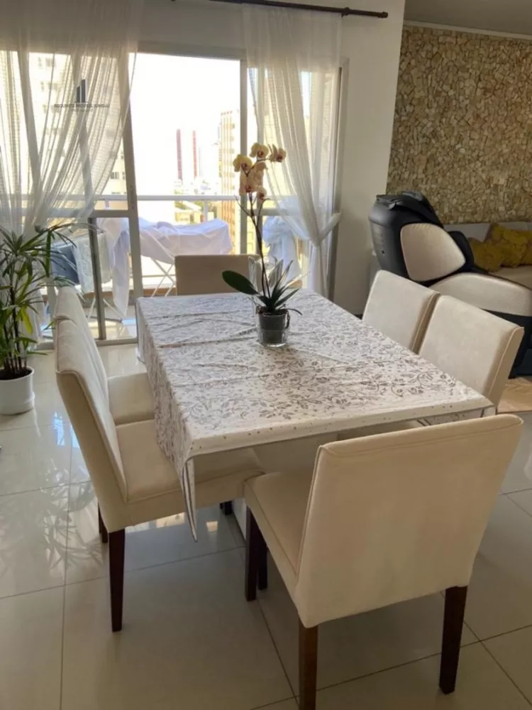 Apartamento à venda com 3 quartos, 250m² - Foto 2