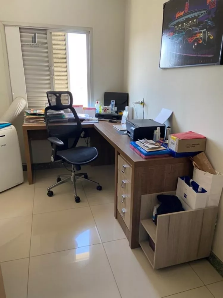 Apartamento à venda com 3 quartos, 250m² - Foto 9